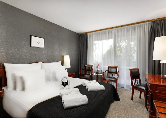 Hotel Divinus