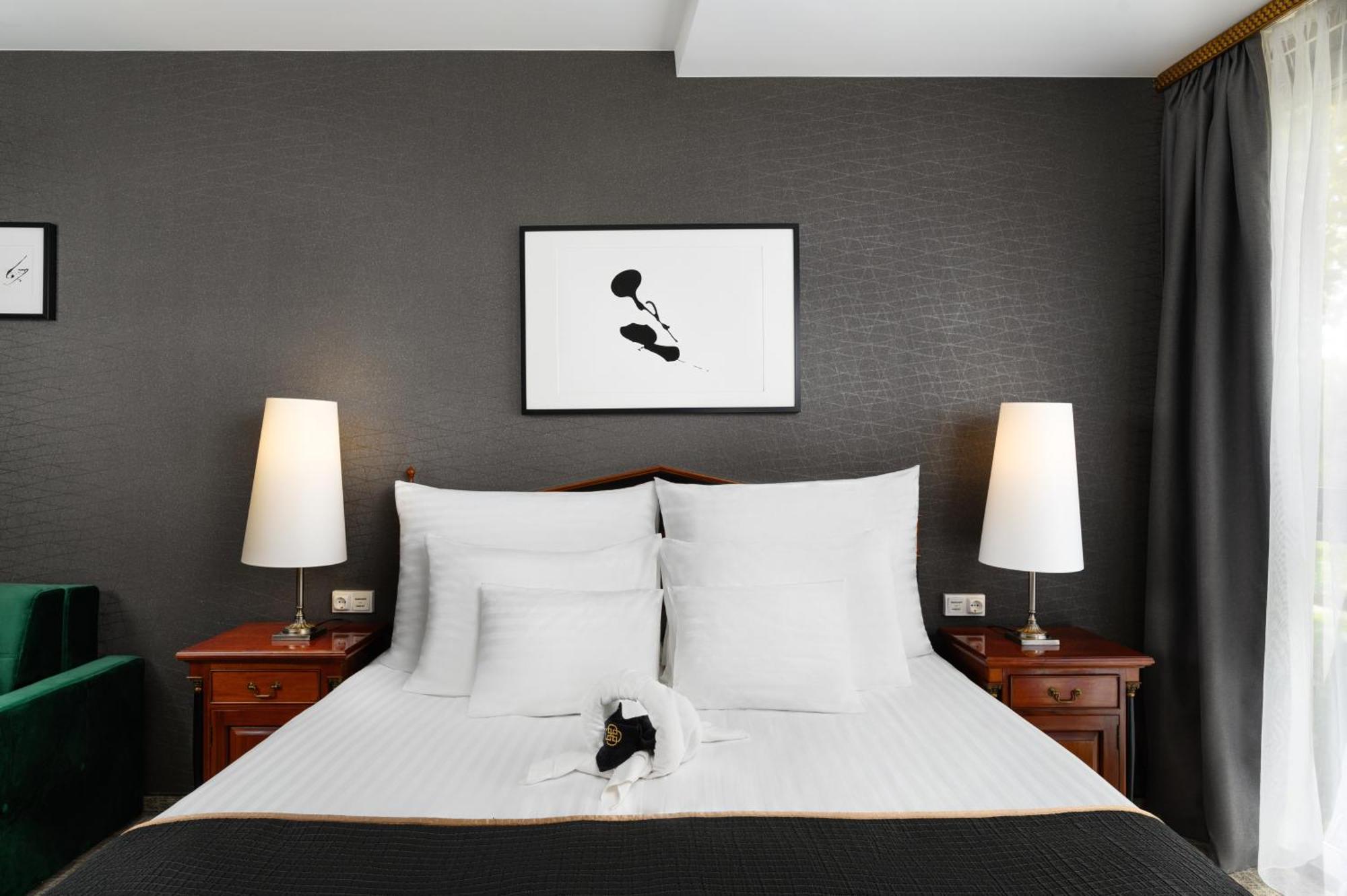 Divinus Hotel