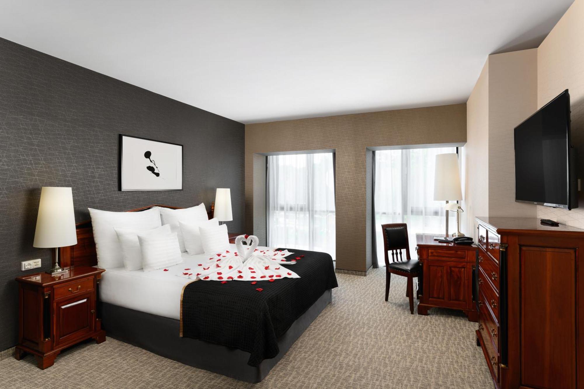 Divinus 5* Debrecen