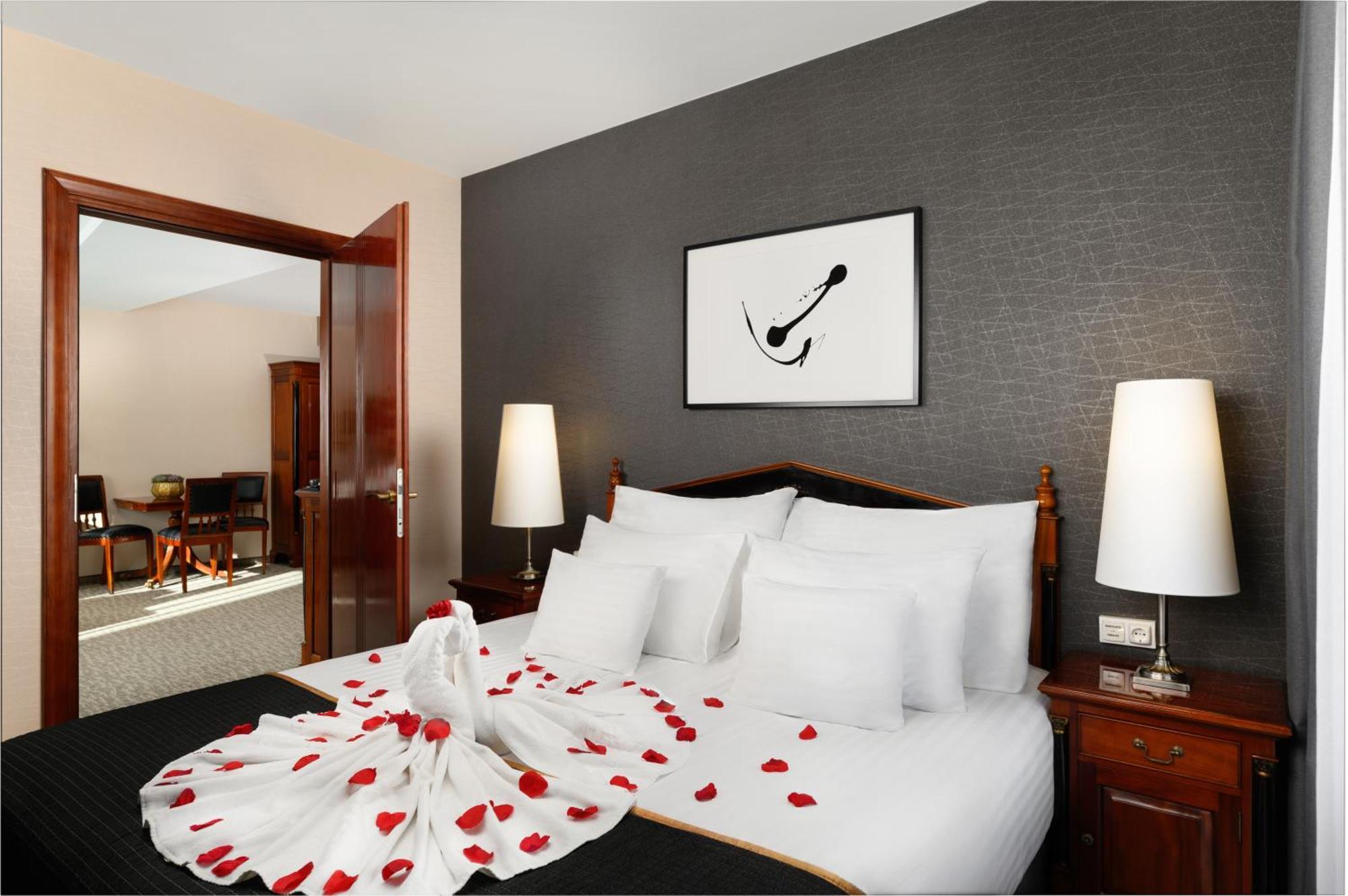 Divinus 5* Debrecen